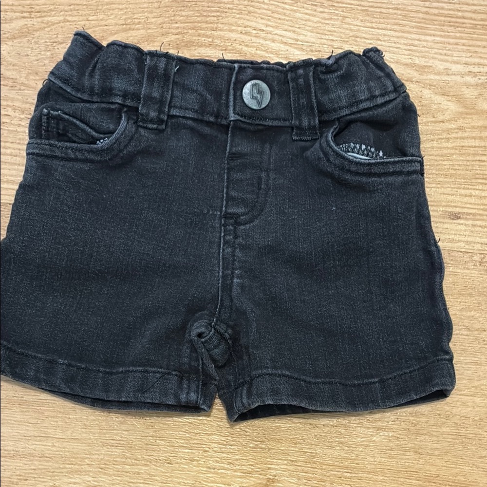 Black Elastic Waist Denim Shorts